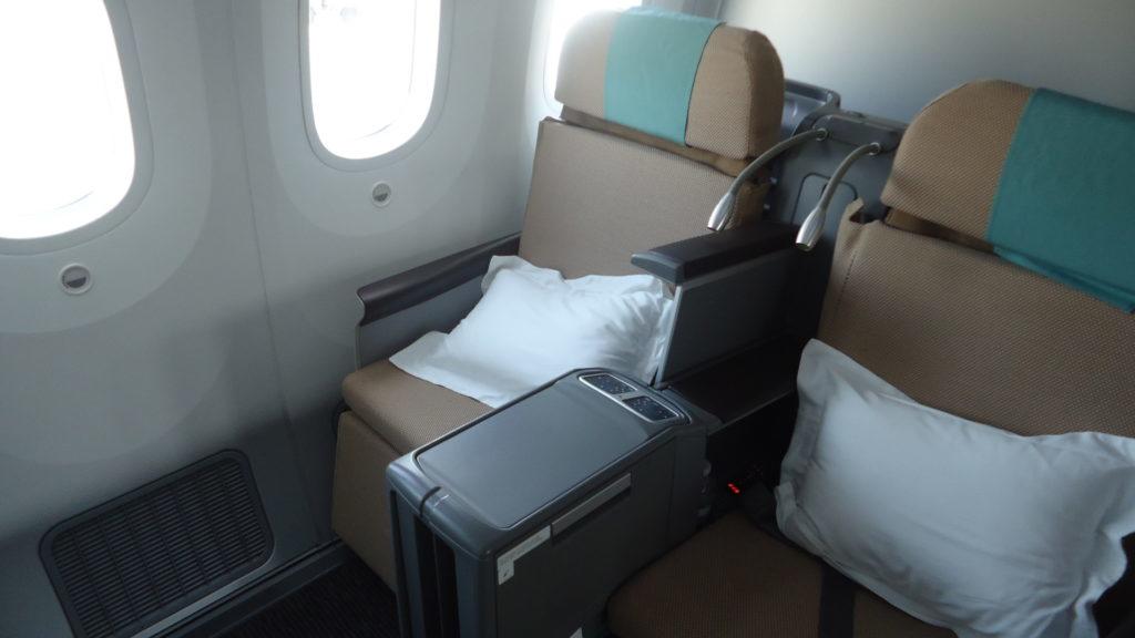 Обзор: Oman Air, Boeing 787, бизнес-класс, Маскат – Бангкок