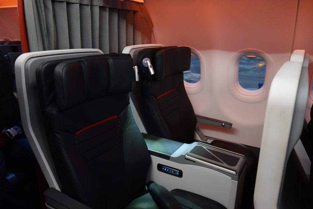 Хотите бесплатный апгрейд в бизнес-класс (или даже в кабину пилота)? Летайте с Avianca!